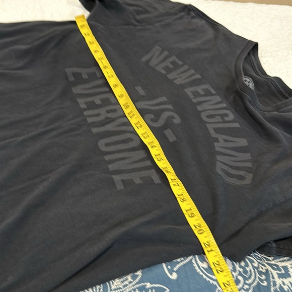 MENS TEE SHIRT - SIZE XL - Picture 2 of 2